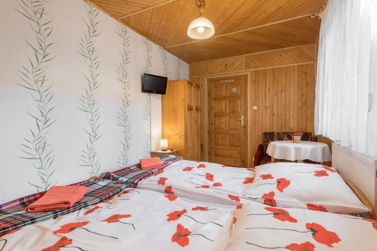 Pokoje Goscinne Baron Zakopane Exteriör bild